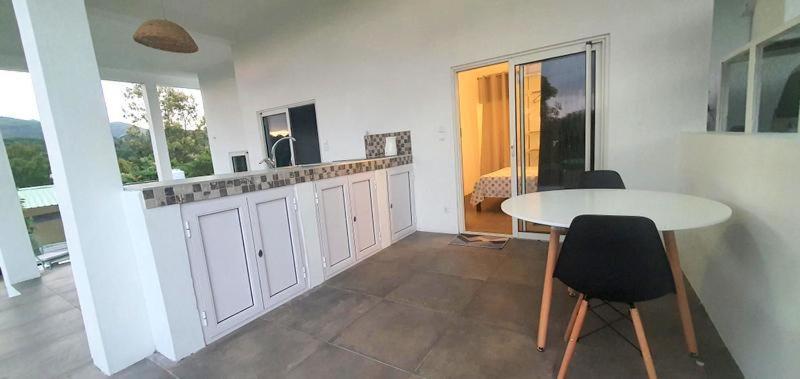 El-Sangha Studio 2Mina Pieds De La Plage De Baie Du Cap Ruisseau Creole Екстериор снимка